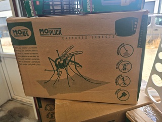 4x Insecten Vanger MoEL, MO Plick